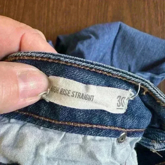 Harper Heritage Size 30 Distressed Women’s Jeans. High Rise Straight Leg - Picture 7 of 8